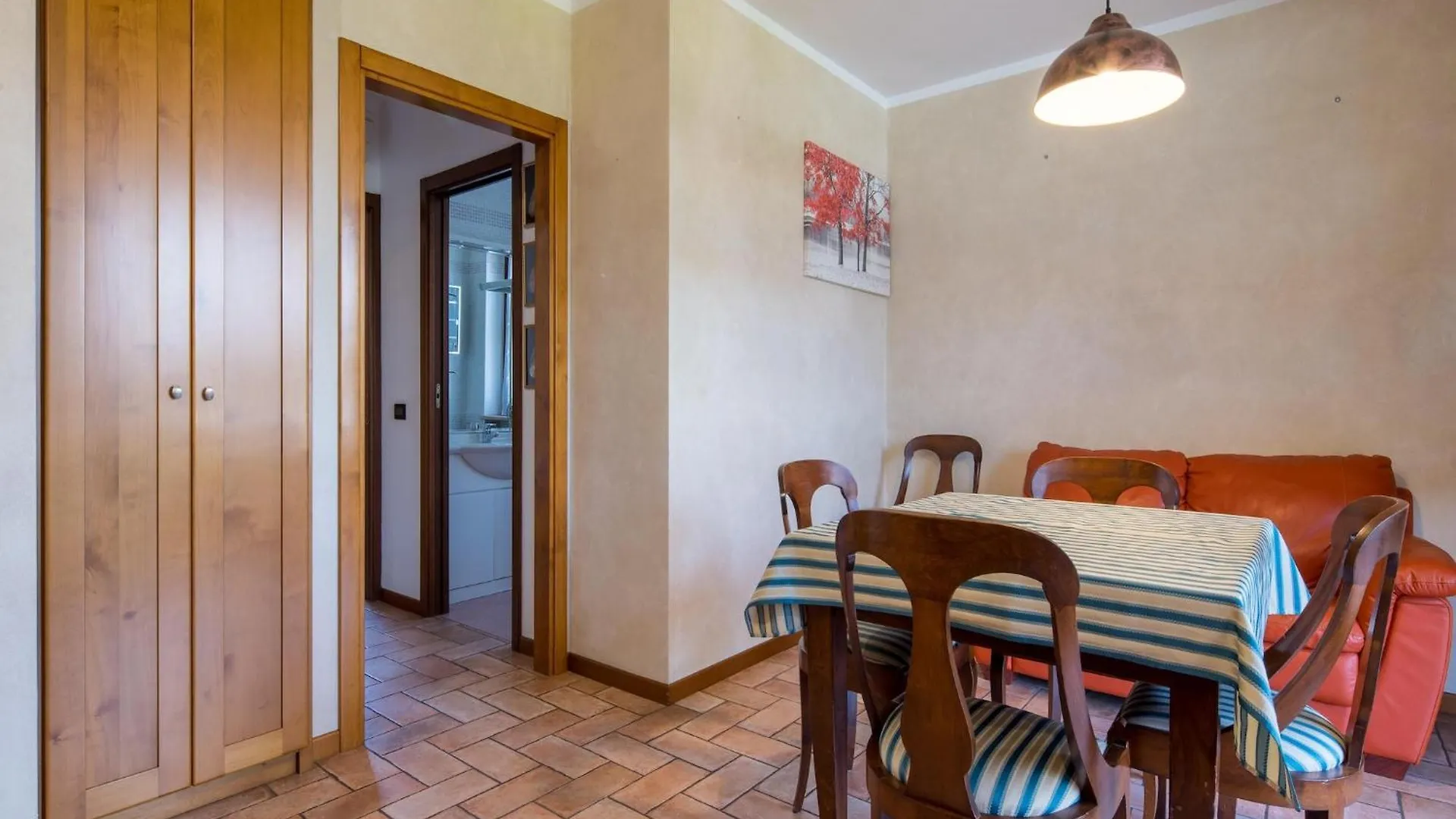 Amazing Holiday Home In Lazise With Swimming Pool 0*,  Italie